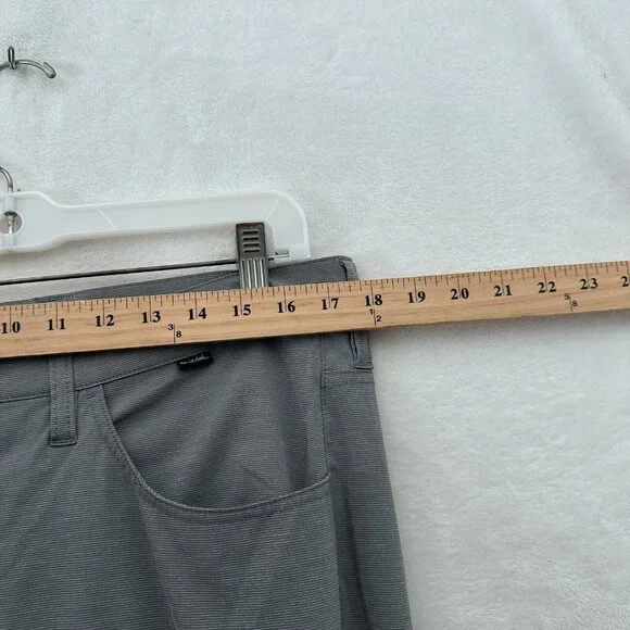 Travis Mathew Pants Men 34x31 Gray Chino Golf Performance Open To Close - Picture 3 of 11